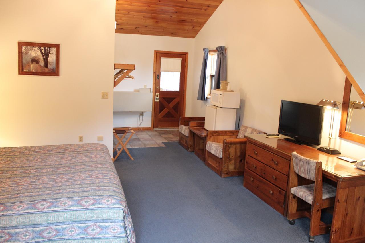 Nootka Lodge Woodsville 외부 사진