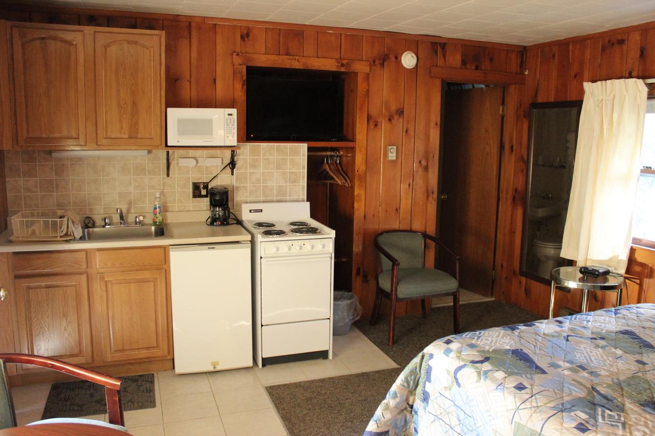 Nootka Lodge Woodsville 외부 사진