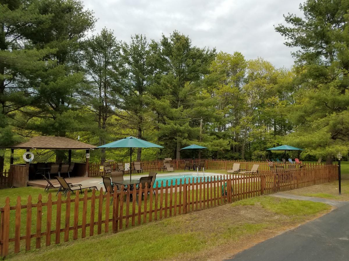 Nootka Lodge Woodsville 외부 사진